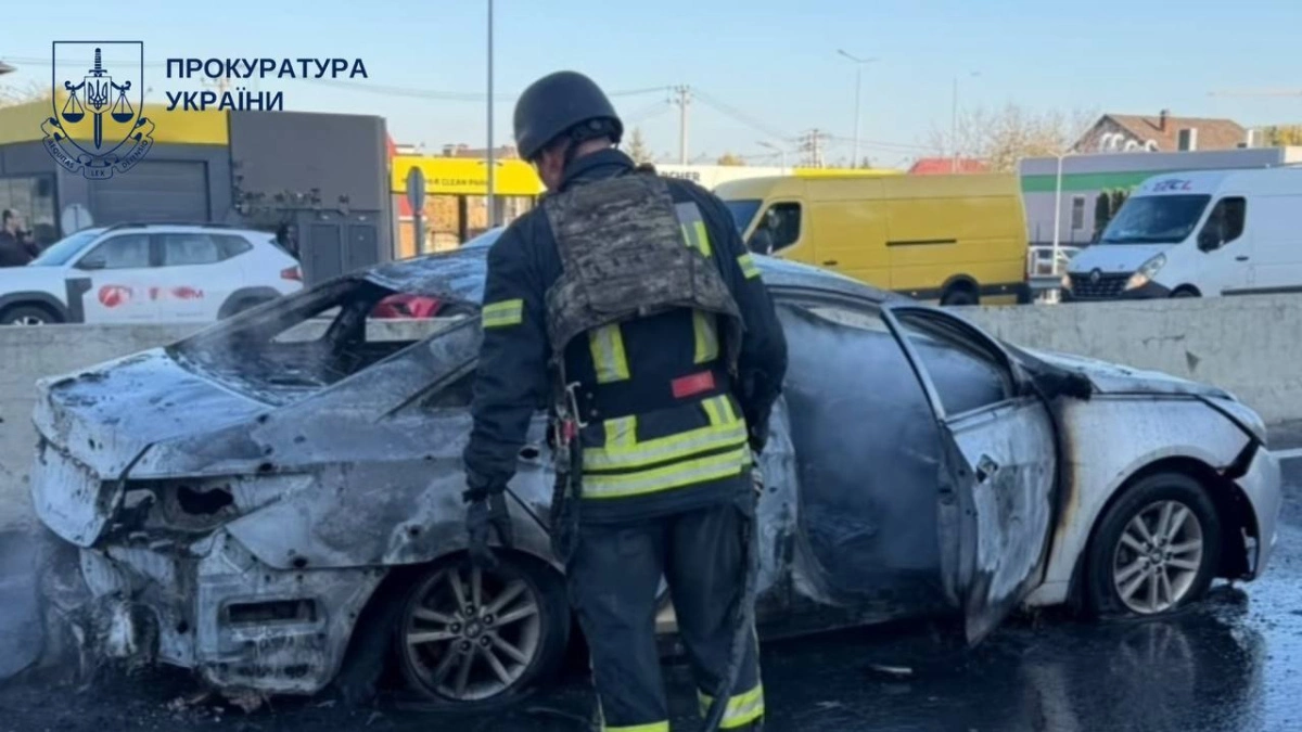 Росія вдарила по трасі Київ – Одеса: палають авто, є загиблі та травмовані