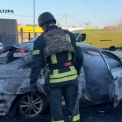 Росія вдарила по трасі Київ – Одеса: палають авто, є загиблі та травмовані