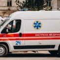 Росіяни обстріляли Херсон: поранено жінку та трьох дітей