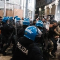 В Італії шукають російський слід у масових протестах