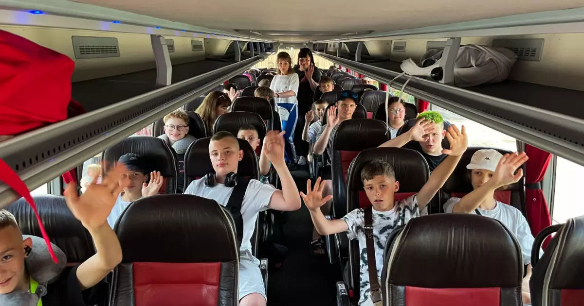 60 дітей захисників та захисниць з Київщини в подорожували до Іспанії