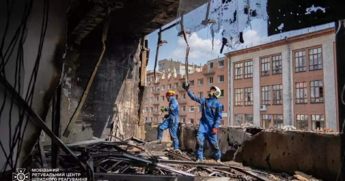Ніч, що об'єднала Київ: завершено рятувальні роботи у Києві після атаки