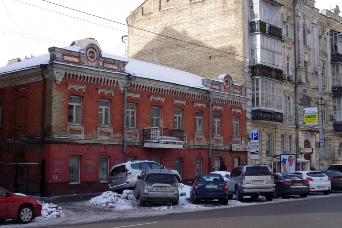Пам’ятку знесли — у центрі Києва залишилась пустка: що сталося з будинком Грушевського