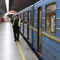 Київська влада спростувала чутки про відключення світла в метро