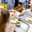 Уряд виділив 46,5 млн грн на модернізацію шкільних їдалень: що це означає для Києва