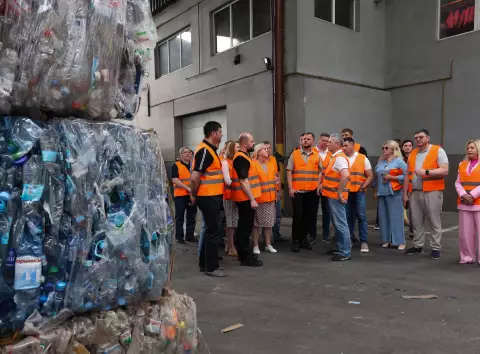 Інноваційний підхід до переробки сміття: на Київщині з'явиться сучасний хаб