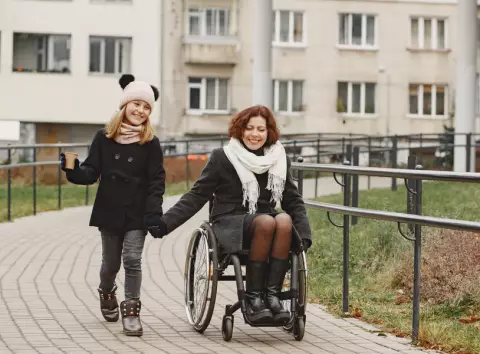 Ініціатива "Рух без бар'єрів": держава профінансує безбар’єрні маршрути в Бучі та Славутичі