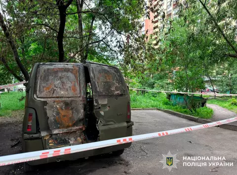 Киянин може отримати 10 років за підпал авто військового